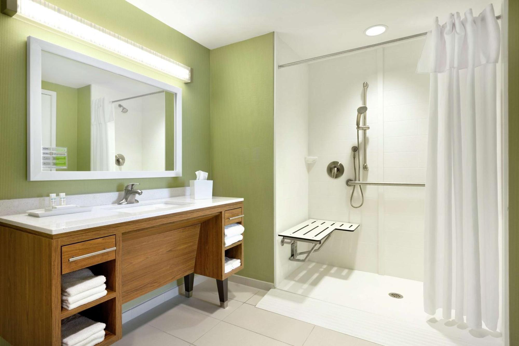 Home2 Suites By Hilton Saratoga Malta Bagian luar foto