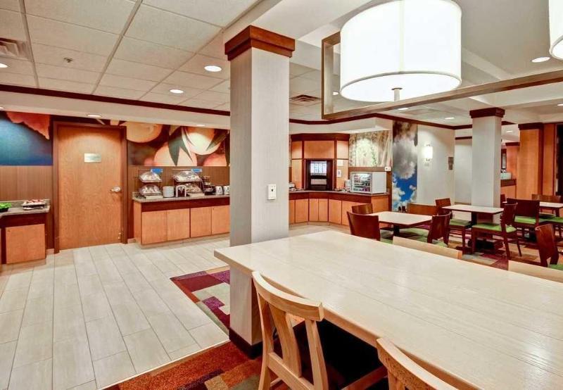 Home2 Suites By Hilton Saratoga Malta Bagian luar foto